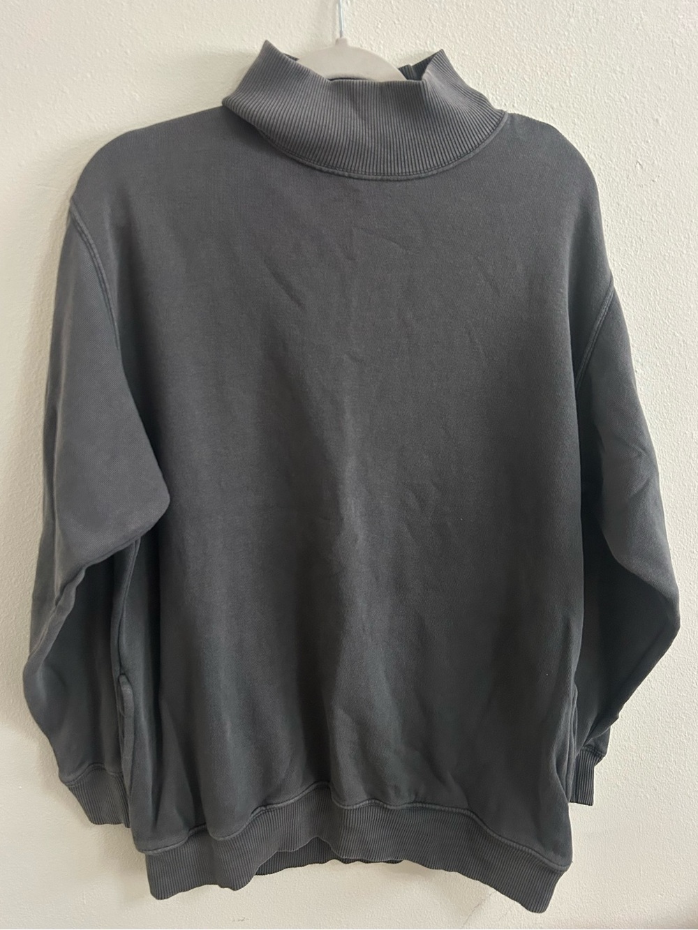 Aerie grey mock neck sweatshirt